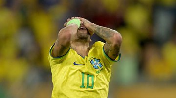 Neymar tem lesão no joelho confirmada e terá que passar por cirurgia - Getty Images