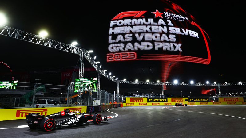 GP de Las Vegas de F1: 1º treino é encerrado por tampa de bueiro, fórmula  1