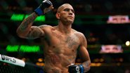 Poatan nocauteia Prochazaka e fatura segundo cinturão do UFC - Getty Images