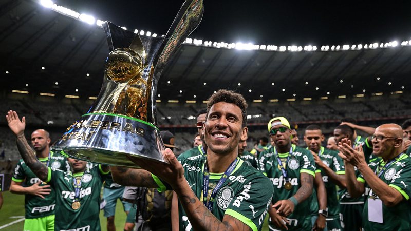 Aos 35 anos, Marcos Rocha renova contrato com o Palmeiras - Getty Images