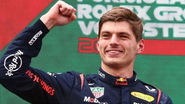 Piloto holandês Max Verstappen conquistou seu terceiro título consecutivo de campeão mundial de Fórmula 1 - Foto: Reprodução Instagram