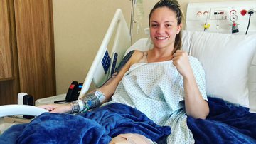 Lutadora brasileira se recupera de cirurgia - Divulgação