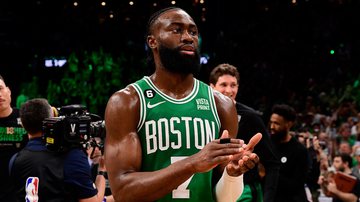 Jaylen Brown segue se destacando na boa temporada do Celtics - Foto: Divulgação NBA