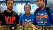 Naizi se tornou campeã dos palhas no Iron Man MMA 25 - Divulgação