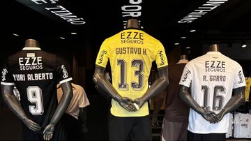 Novo goleiro? Loja do Corinthians coloca camisa inusitada à venda - Divulgação