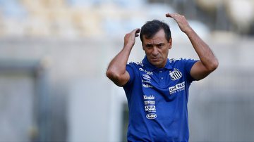 FIFA aplica transfer ban no Santos por dívida com Fabián Bustos - Getty Images