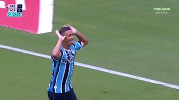 Grêmio vence Santa Cruz pelo Campeonato Gaúcho - Reprodução Premiere