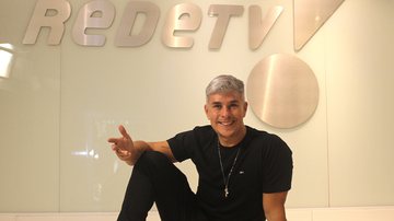 Ivan Moré está de casa nova - Divulgação/RedeTV!