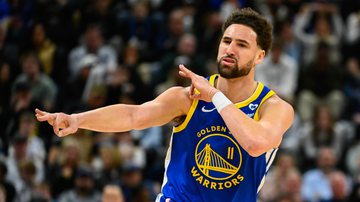 Thompson sai do banco e anota 35 pontos na vitória dos Warriors - Getty Images