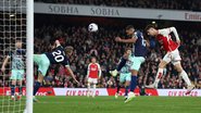 Arsenal vence Brentford e dorme na liderança do Inglês - Getty Images