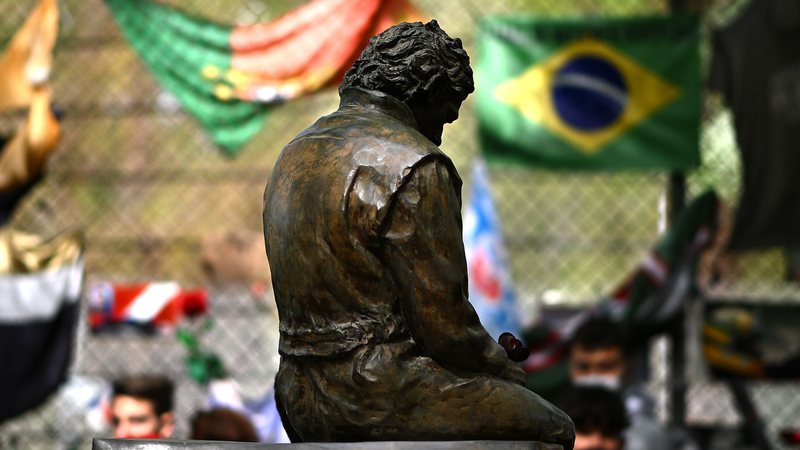 Ayrton Senna será homenageado em Ímola, cidade em que faleceu há 30 anos - Getty Images
