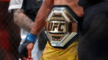 Brasileiros na corrida pelo cinturão do UFC - Getty Images