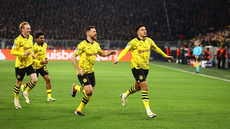 Sancho decide e Borussia Dortmund elimina PSV na Champions League - Getty Images