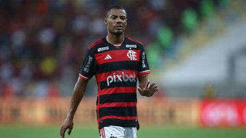De La Cruz fala sobre momento no Flamengo e nega comparação com Zico - Getty Images