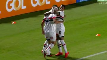 São Paulo vence Atlético-GO pelo Brasileirão - Reprodução Premiere