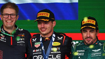 Max Verstappen e Fernando Alonso - Getty Images