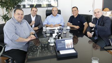 Governador Ibaeis Rocha recebeu Wallid Ismail no Palácio do Buriti - Renato Alves/Agência Brasília