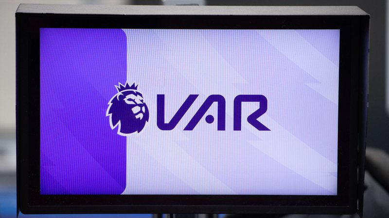 VAR pode ser abolido na próxima temporada da Premier League; entenda - Getty Images