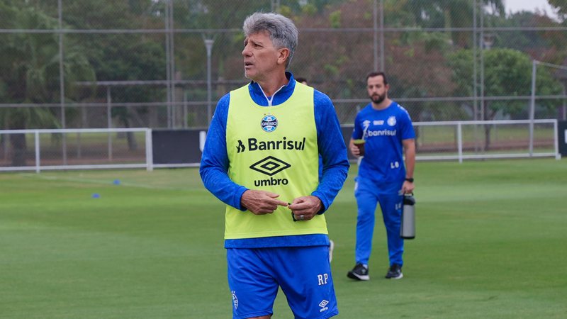 Renato Gaúcho retoma os treinos com o Grêmio em São Paulo - Luis Eduardo Muniz / Grêmio FBPA