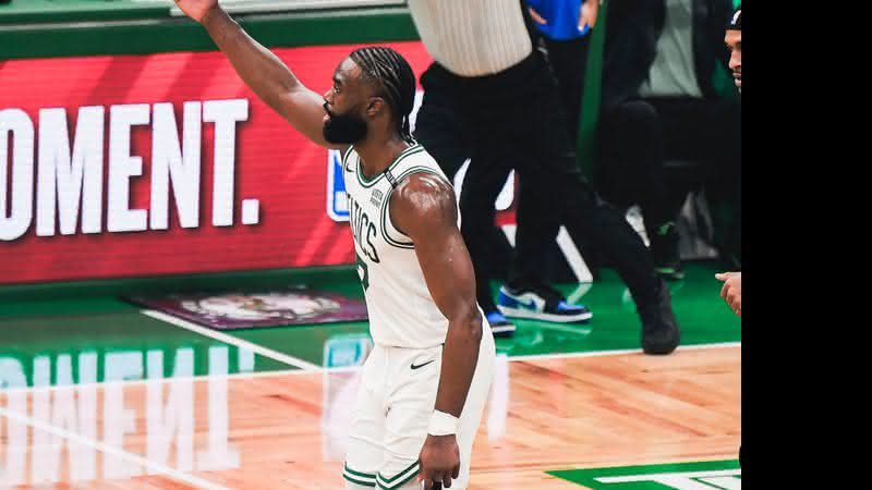 Em grande fase, Jaylen Brown comandou Celtics para vitória contra o Dallas Mavericks - Instagram Boston Celtics
