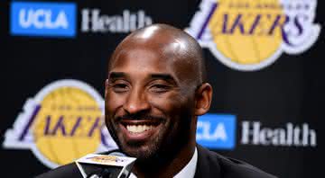 Kobe Bryant jogou pelo LA Lakers entre 1996 e 2016 - Getty Images