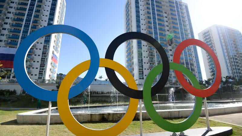 Aros olímpicos instalados no Rio de Janeiro em 2016 - Alexandre Vidal/Rio 2016