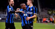 Atletas da Inter comemorando gol - GettyImages
