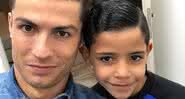 Cristiano Ronaldo e o filho (Crédito: Reprodução Instagram)