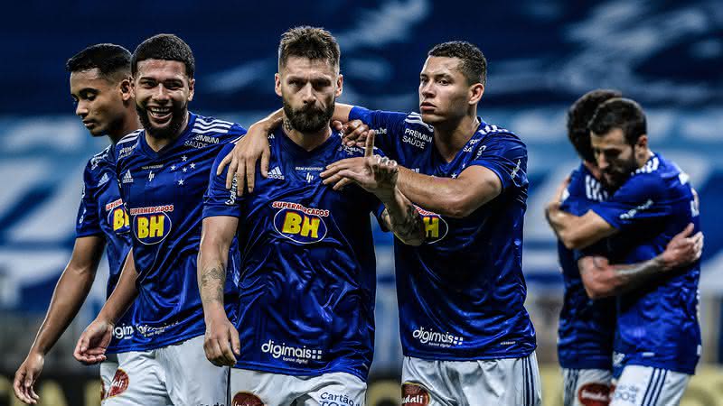 Sobis em ação com a camisa do Cruzeiro - Gustavo Aleixo/Cruzeiro