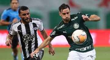 Viña pode sair do Palmeiras ainda nesse mês - César Greco / Palmeiras