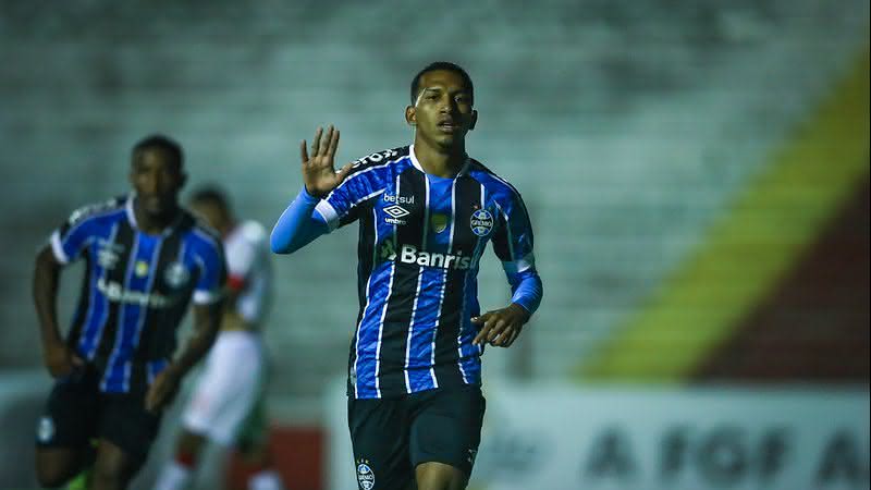 Léo Chú fez o seu primeiro gol com a camisa do Grêmio - Lucas Uebel / Grêmio