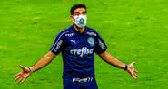 Abel Ferreira não gostou nada das pichações nos muros do Palmeiras - GettyImages