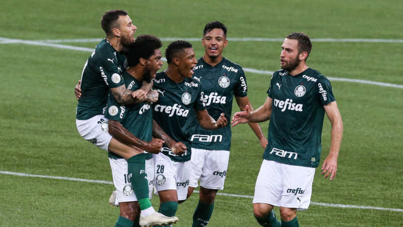 Jogadores do Palmeiras em ação - GettyImages