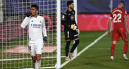 Com gols de Casemiro e Benzema, Real Madrid bate o Granada e igual em pontos com o líder Atlético de Madrid! - GettyImages