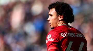 Alexander-Arnold desfalca Liverpool por lesão - Getty Images