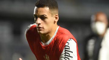 Kaiky é destaque no Santos e interessa á clubes como Juventus, United e Chelsea - Ivan Storti/Santos FC