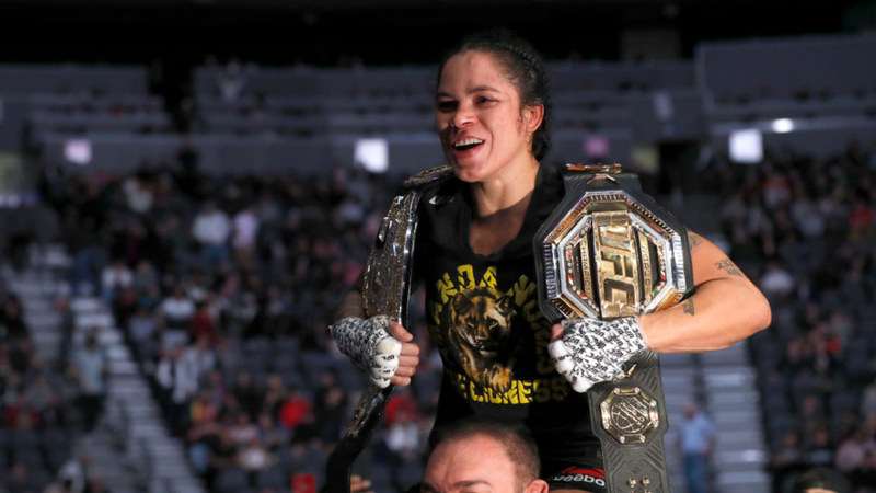 Jéssica Andrade e Amanda Nunes vem trocando farpas no UFC - GettyImages