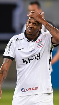 Corinthians rescinde contrato de Jô após polêmica