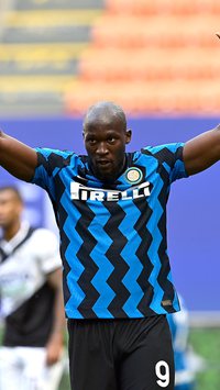 Inter de Milão anuncia retorno de Lukaku