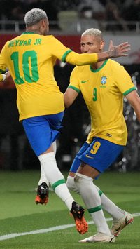 Richarlison ‘esquece’ Neymar e quer ser “goleador na Copa do Mundo”