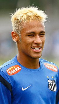 Com Neymar, Santos fecha acordo milionário