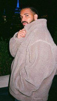 Drake e a relação com o esporte: pé frio