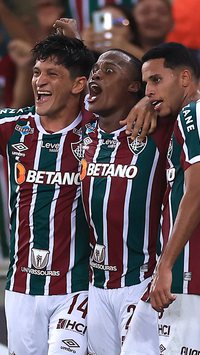 Fluminense goleia o River no Maracanã
