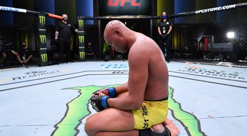 Empresário de Anderson Silva afirma que lutador rescindiu seu contrato com o UFC, mas Dana White nega - GettyImages