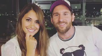 Messi ao lado da esposa, Antonela - Instagram