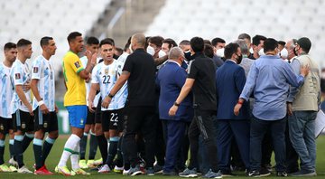 Agentes da Anvisa interrompem partida entre Brasil e Argentina - GettyImages