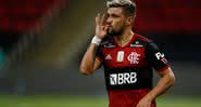 Arrascaeta vive imbróglio com o Flamengo - GettyImages