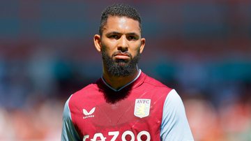 Aston Villa decidiu não negociar Douglas Luiz - Getty Images