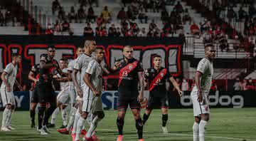 Athletico-PR e Atlético-GO se enfrentaram pelo Brasileirão - Bruno Corsino / ACG