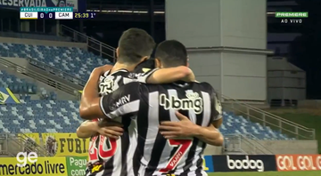 Jogadores do Atlético-MG comemorando o gol diante do Cuiabá, pelo Brasileirão - Transmissão Premiere